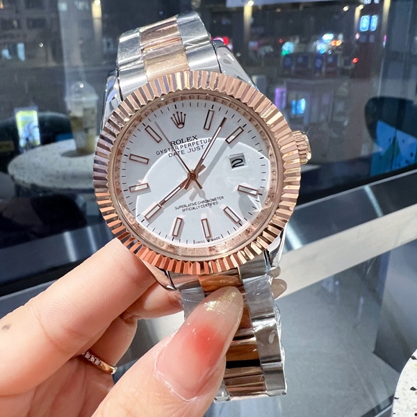 ブランド時計着用イメージ